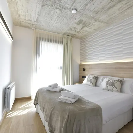 Apartment Els 4 Pics